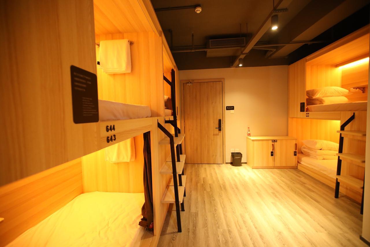 Chengdu Desti Youth Park Hostel Chunxi Road Exteriör bild