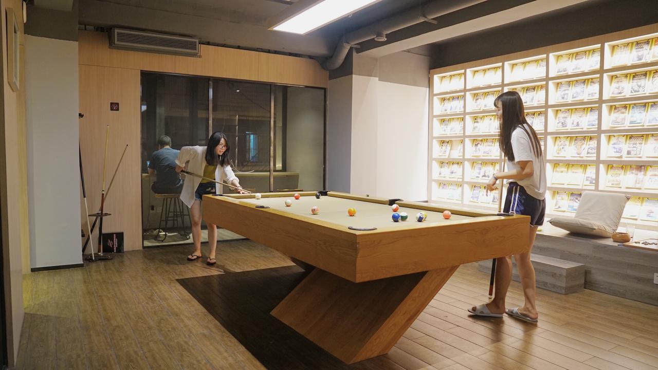 Chengdu Desti Youth Park Hostel Chunxi Road Exteriör bild
